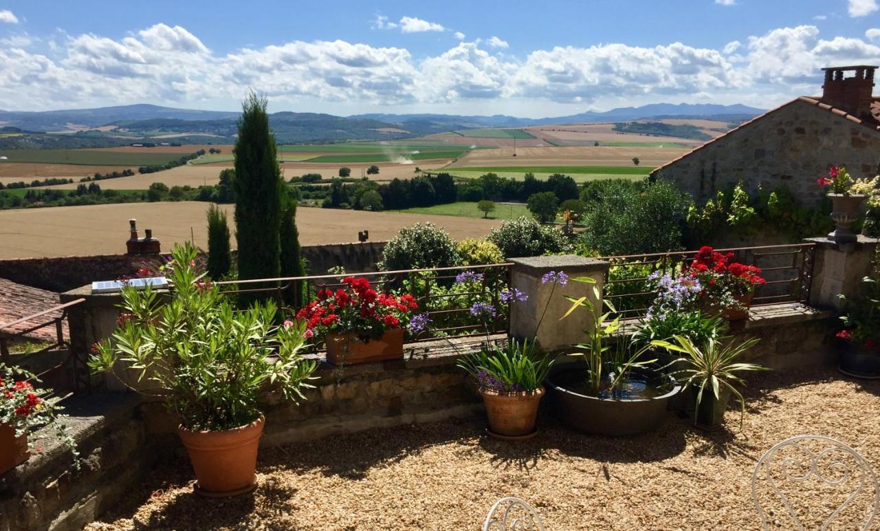 La Charmeraie Montpeyroux (Puy-de-Dome) Exterior foto